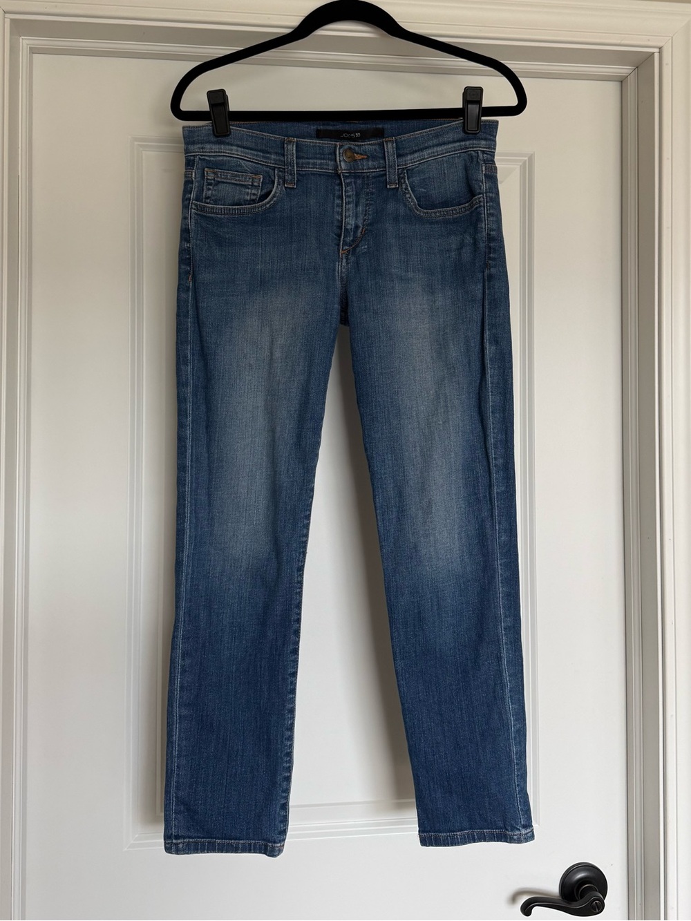 Joe’s Mid Rise Relaxed Skinny Crop Jeans | 26 - Picture 2 of 8